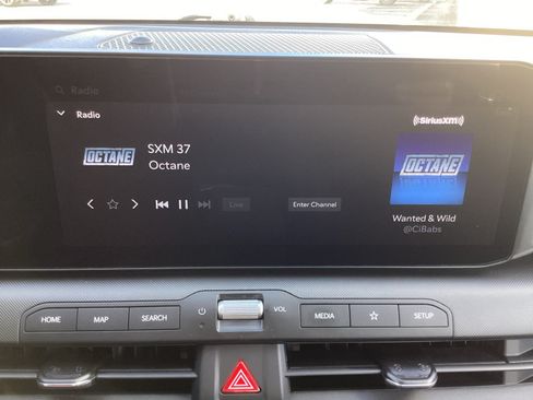 Used 2025 Kia K4 FWD image 20