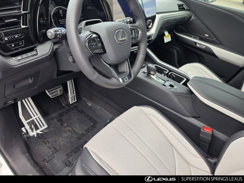 New 2026 Lexus TX 500h 500h F SPORT Performance Premi image 12