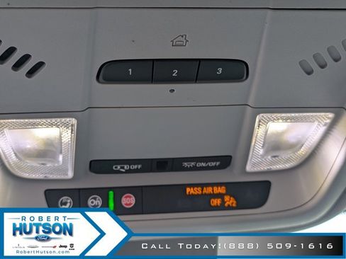 Used 2021 Chevrolet Equinox LT image 25