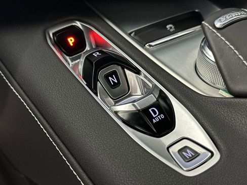 Used 2021 Chevrolet Corvette Stingray Convertible w/ Z51 Performance Package image 20