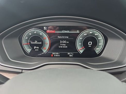 Used 2022 Audi Q5 Premium w/ Premium Plus Package AWD/4WD image 22