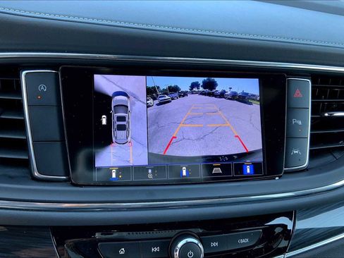 Used 2024 Buick Enclave Premium image 22