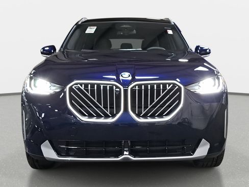 New 2026 BMW X3 xDrive30 w/ Premium Package image 2