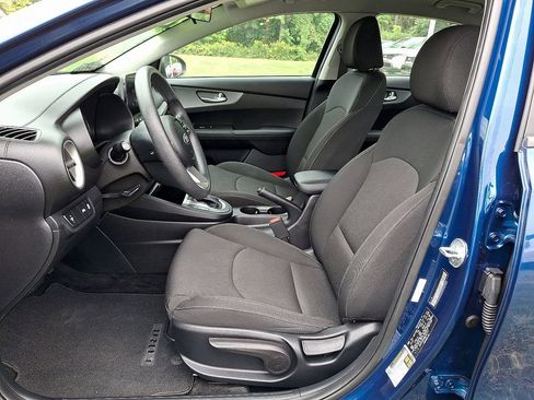 Used 2021 Kia Forte LXS image 14