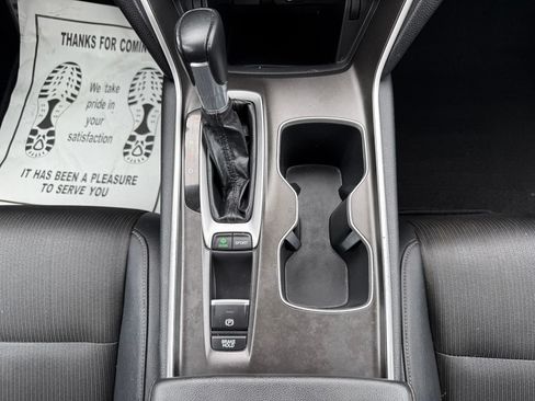Used 2019 Honda Accord Sport image 26