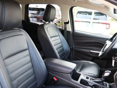 Used 2018 Ford Escape SEL AWD/4WD image 32