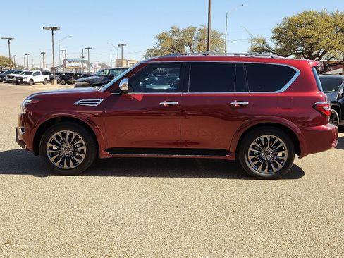 Used 2024 Nissan Armada Platinum w/ Cargo Package image 2
