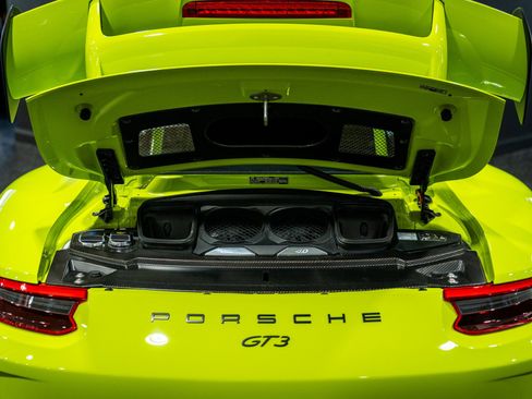 Used 2018 Porsche 911 GT3 image 40