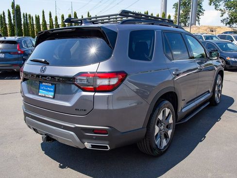 New 2026 Honda Pilot Elite image 6
