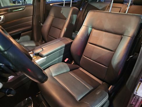 Used 2016 Mercedes-Benz E 350 Sedan image 16