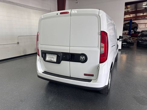 Used 2022 RAM ProMaster City Tradesman FWD image 4