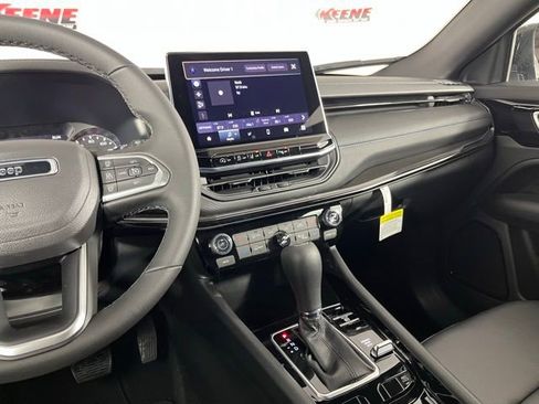 New 2026 Jeep Compass Limited image 16