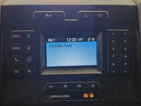 Used 2021 Ford F250 XL w/ Power Equipment Group AWD/4WD image 16