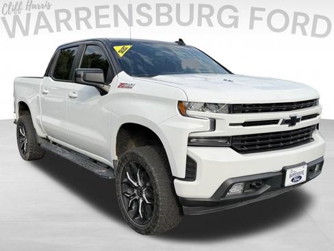 Used 2021 Chevrolet Silverado 1500 RST w/ Convenience Package II AWD/4WD image 1