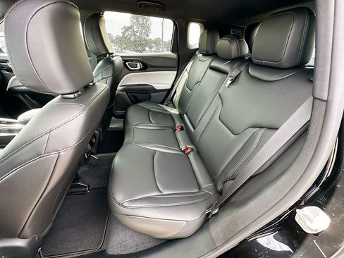 New 2026 Jeep Compass Limited AWD/4WD image 30