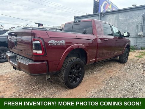 Used 2022 RAM 2500 Limited AWD/4WD image 2