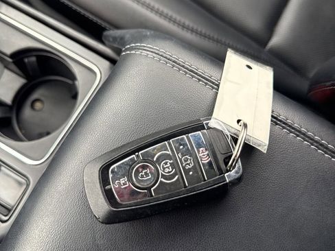 Used 2022 Lincoln Corsair AWD w/ Equipment Group 101A image 34