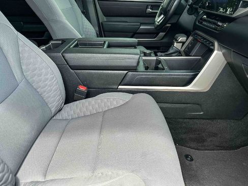 Used 2024 Toyota Tundra SR5 AWD/4WD image 22