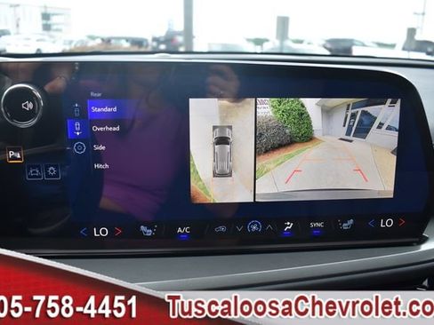 New 2026 Chevrolet Traverse LT w/ Driver Confidence Package image 27