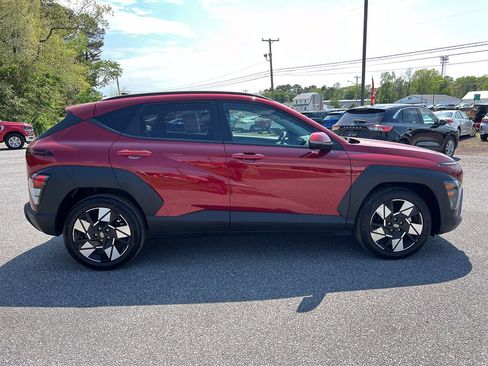 Used 2024 Hyundai Kona SEL FWD image 7