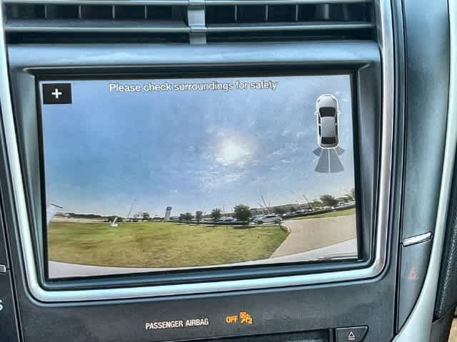 Used 2018 Lincoln MKX Reserve FWD image 26