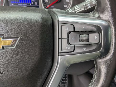 Used 2020 Chevrolet Blazer LT FWD image 17
