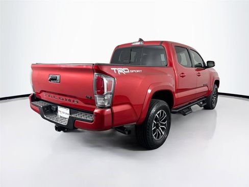 Used 2022 Toyota Tacoma TRD Sport w/ Technology Package RWD image 2