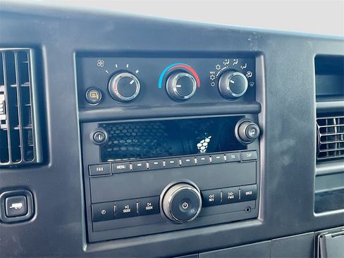 Used 2024 Chevrolet Express 2500 Work Van w/ Driver Convenience Package image 14