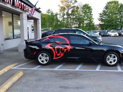 Used 2023 Dodge Charger SXT RWD image 11