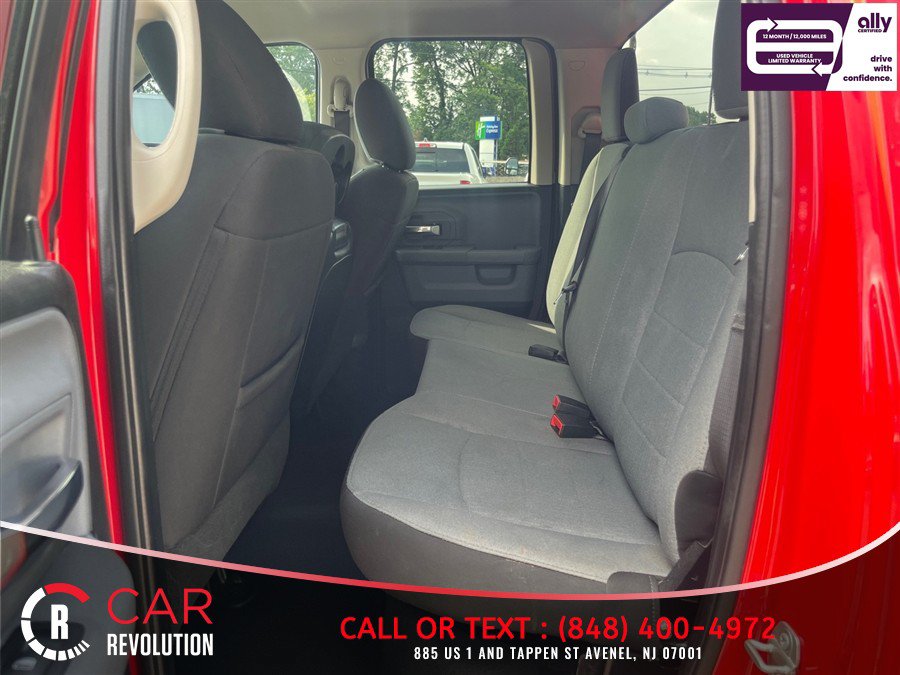 Used 2024 RAM 1500 Classic SLT RWD image 30