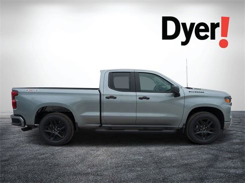 New 2026 Chevrolet Silverado 1500 Custom w/ Turbomax Blackout Package image 2