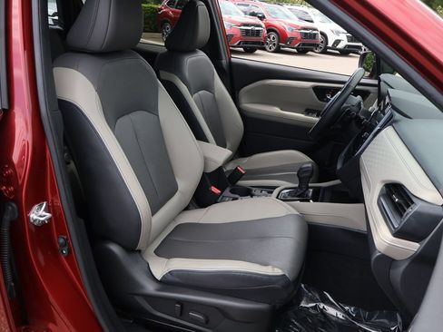 Used 2025 Subaru Forester Limited AWD/4WD image 20