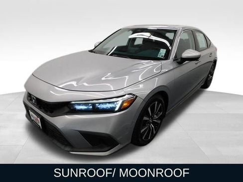 Used 2022 Honda Civic EX-L image 4