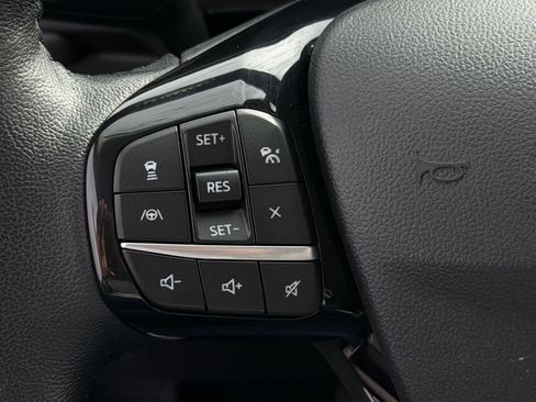 Used 2021 Ford Escape SEL w/ Technology Package image 18