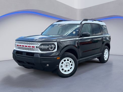 New 2025 Ford Bronco Sport Heritage w/ Convenience Package image 2