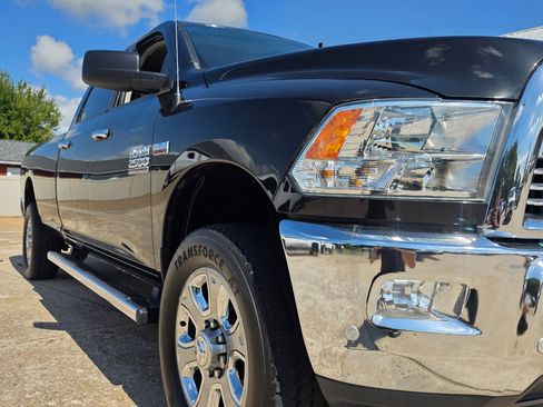 Used 2018 RAM 2500 Lone Star image 23