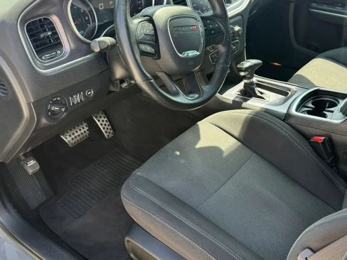 Used 2018 Dodge Charger R/T Scat Pack RWD image 14