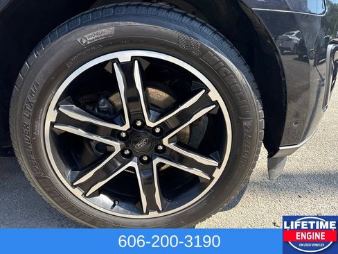 Used 2020 Ford Expedition Limited w/ Equipment Group 303A AWD/4WD image 6