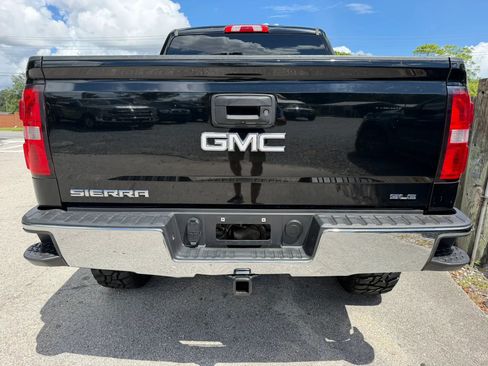 Used 2017 GMC Sierra 1500 SLE w/ SLE Value Package AWD/4WD image 5