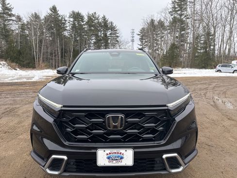 Used 2024 Honda CR-V Sport Touring image 2