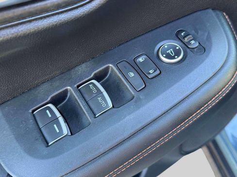 Used 2024 Honda HR-V Sport image 17