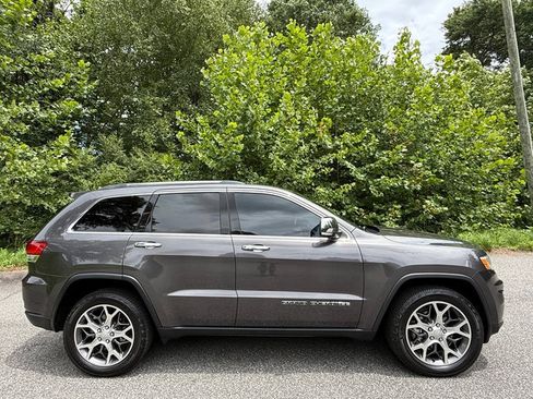 Used 2021 Jeep Grand Cherokee Limited w/ Trailer Tow Group IV AWD/4WD image 5