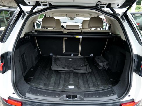 Used 2021 Land Rover Discovery Sport S image 57