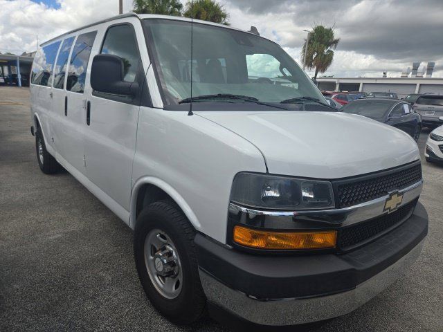 Used 2019 Chevrolet Express 3500 LT w/ LT Preferred Equipment Group RWD image 3