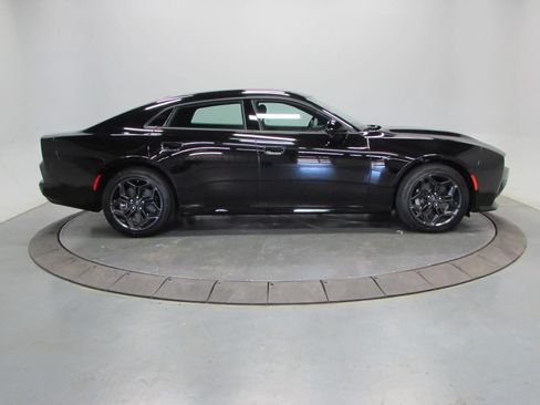 New 2026 Dodge Charger R/T w/ Blacktop Package AWD/4WD image 8
