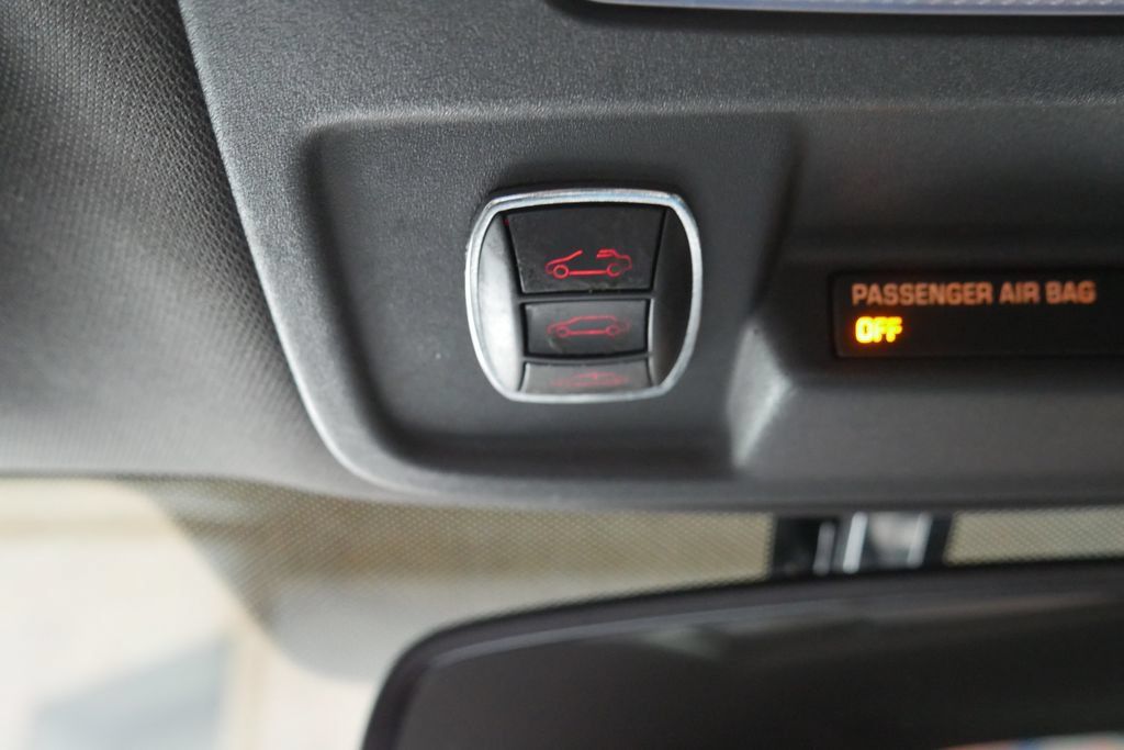 Used 2011 Chevrolet Camaro SS RWD image 25