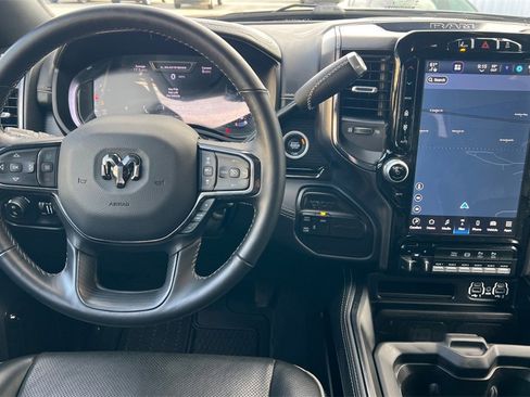 Used 2024 RAM 2500 Limited image 15