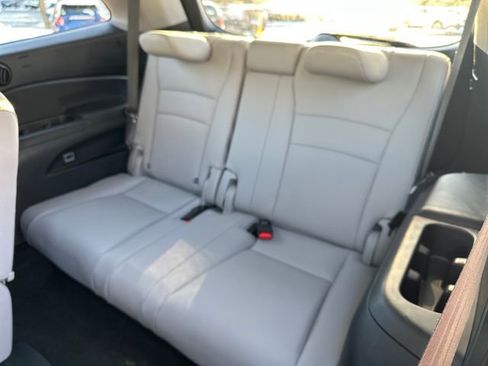 Used 2022 Honda Pilot EX-L image 23