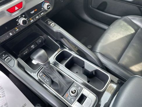 Used 2021 Kia Telluride S image 20