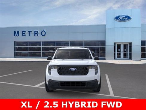 New 2025 Ford Maverick XL image 7